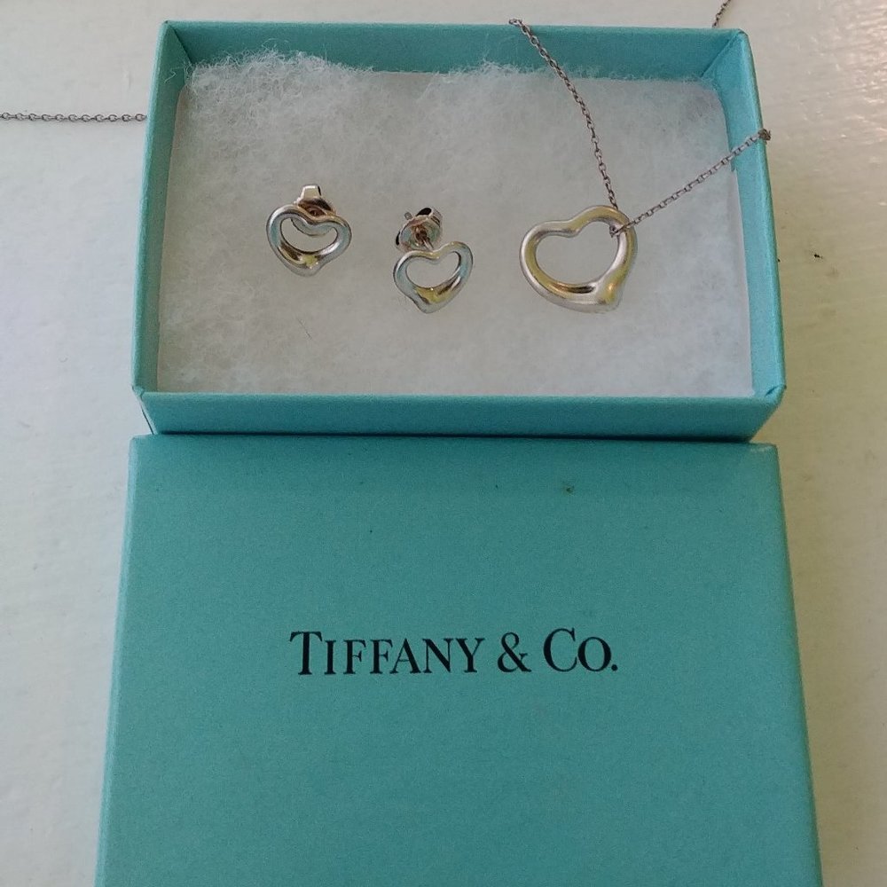 Tiffany & Co. Open Heart Set Necklace & Earrings